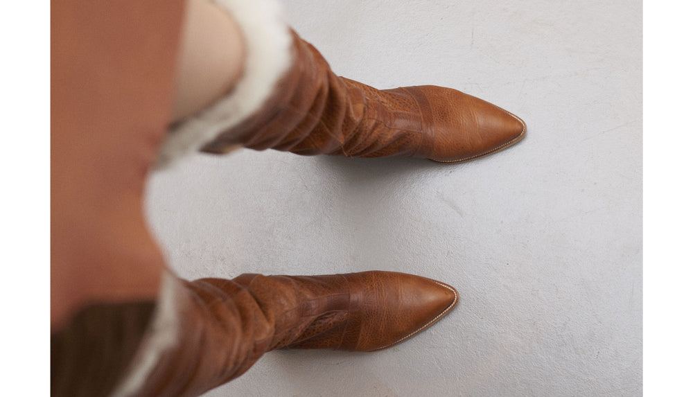 The Regard in Tobacco and Shearling