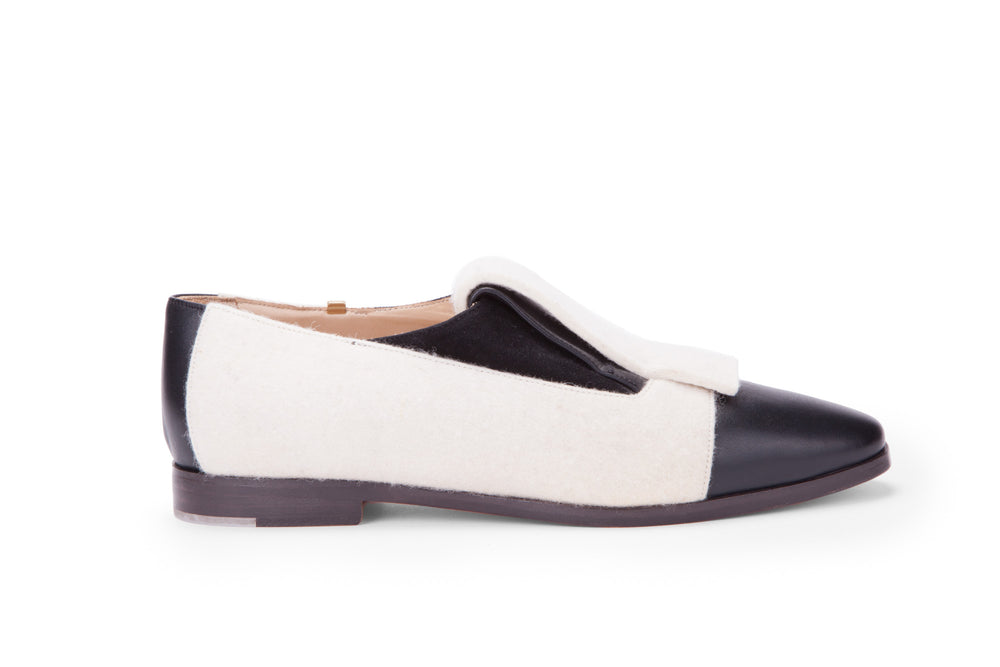 Hodge Black and White