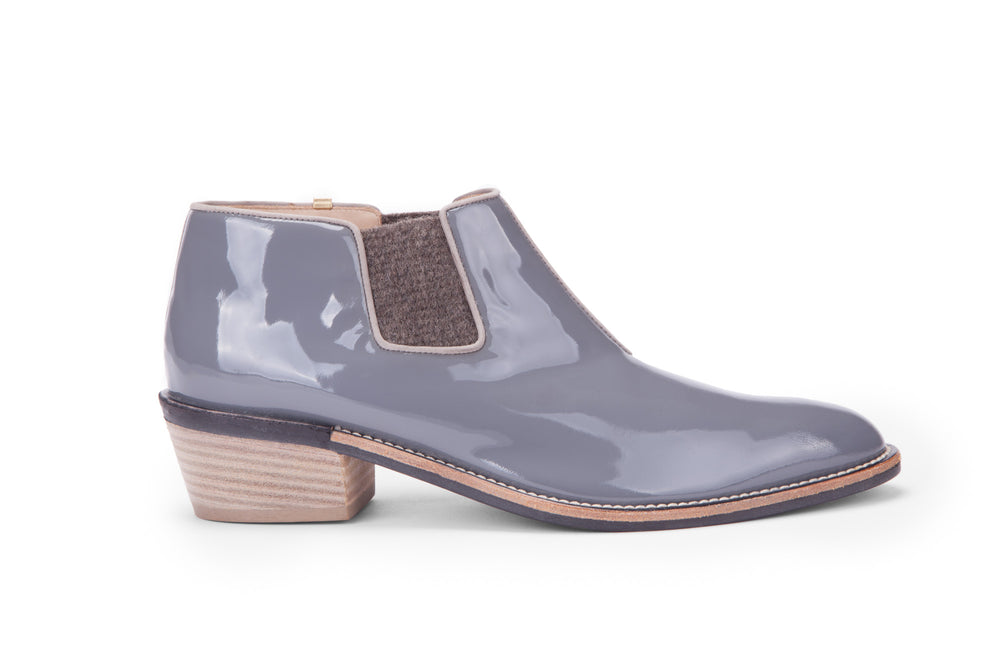 Sunset in grey patent