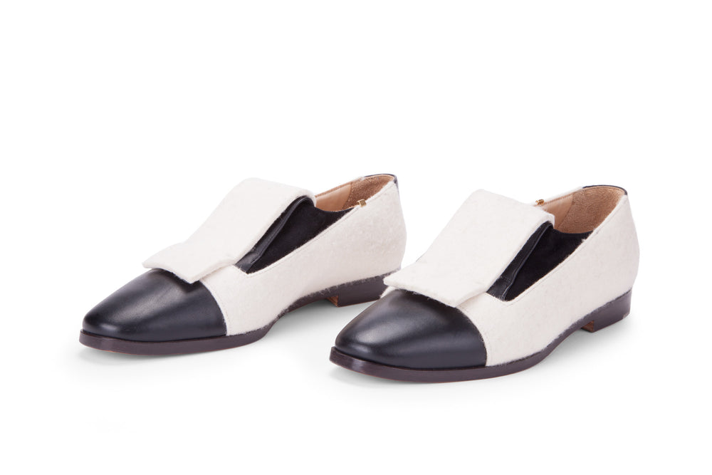 Hodge Black and White