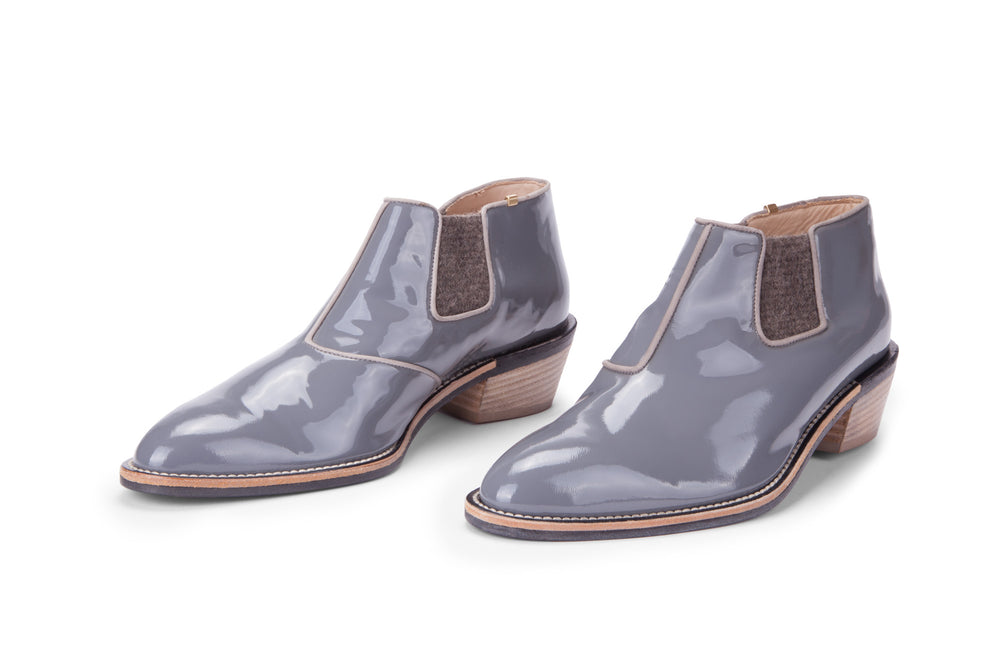 Sunset in grey patent