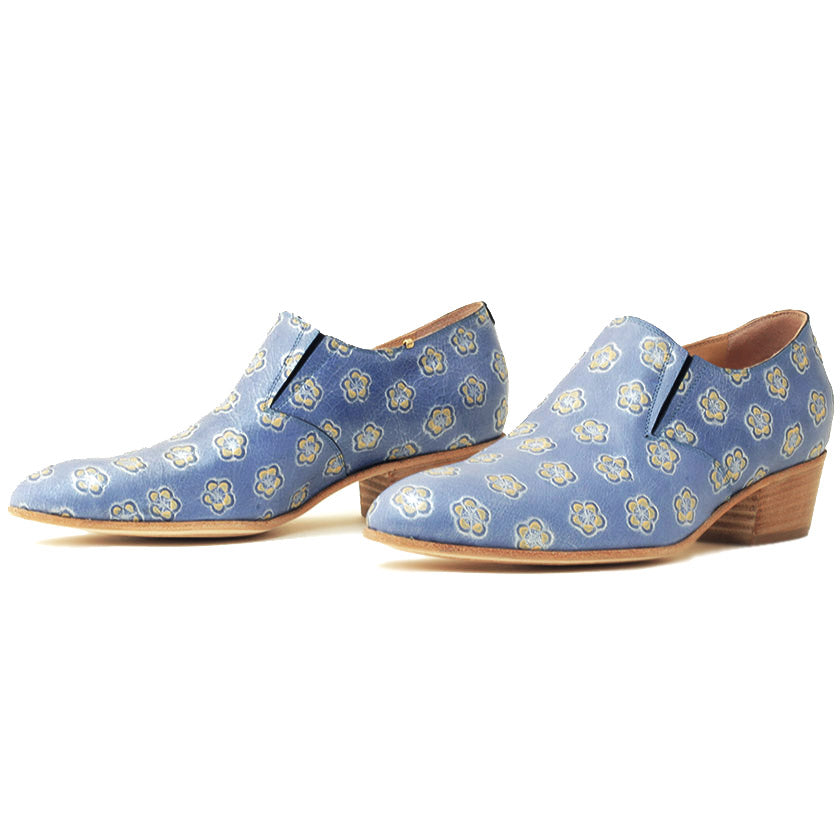 Glenmora Blue Flower