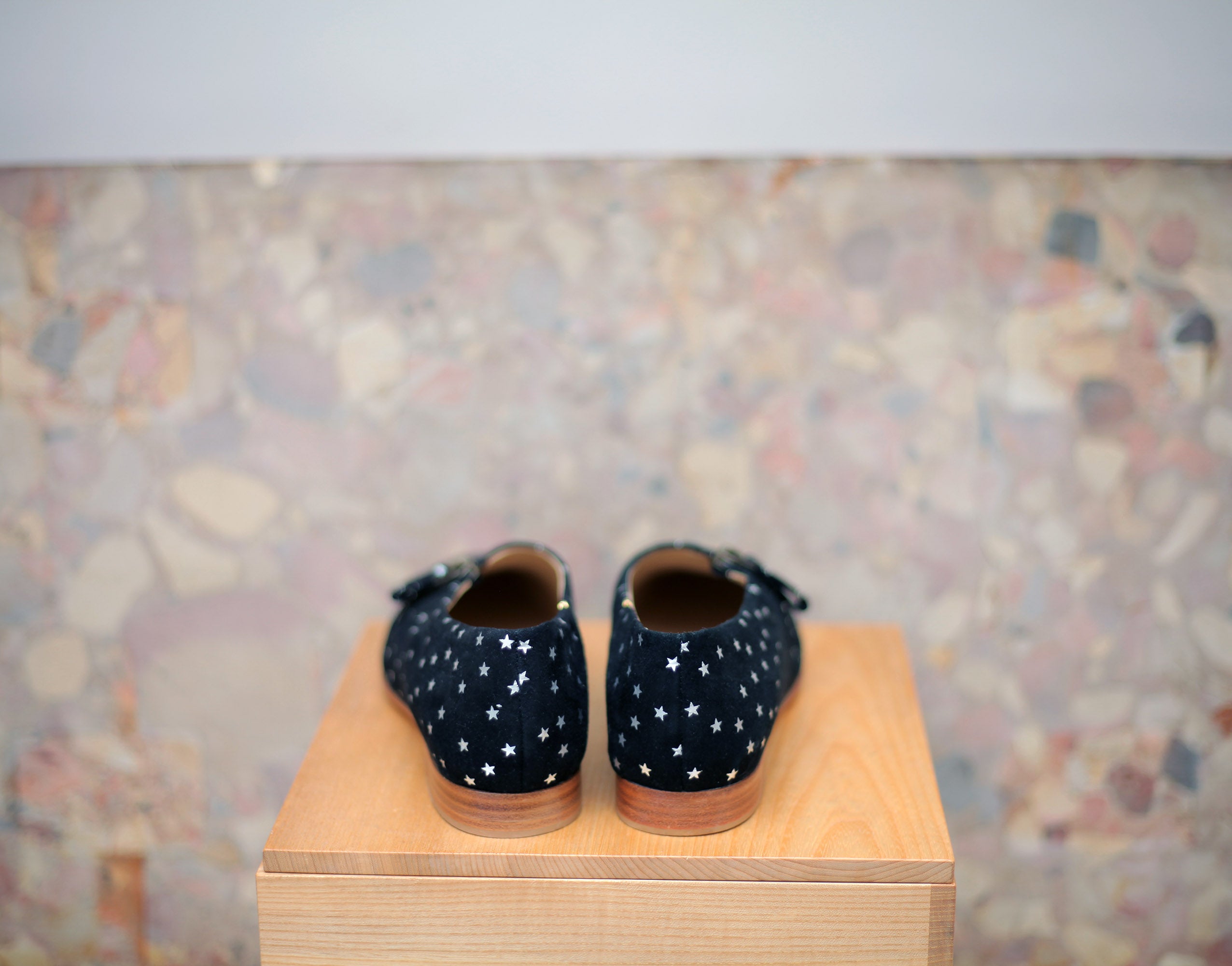 THE LAST CHANCE LAFAYETTE in silver stars sz 37.5